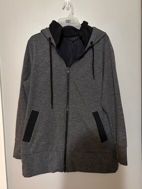 Athleta Victory Women's Long PrimaLoft Hooded Jacket in charcoal gray